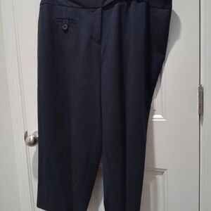 Dressbarn Woman Plus Size 20W Navy Blue Ankle Cropped Dress Pants
